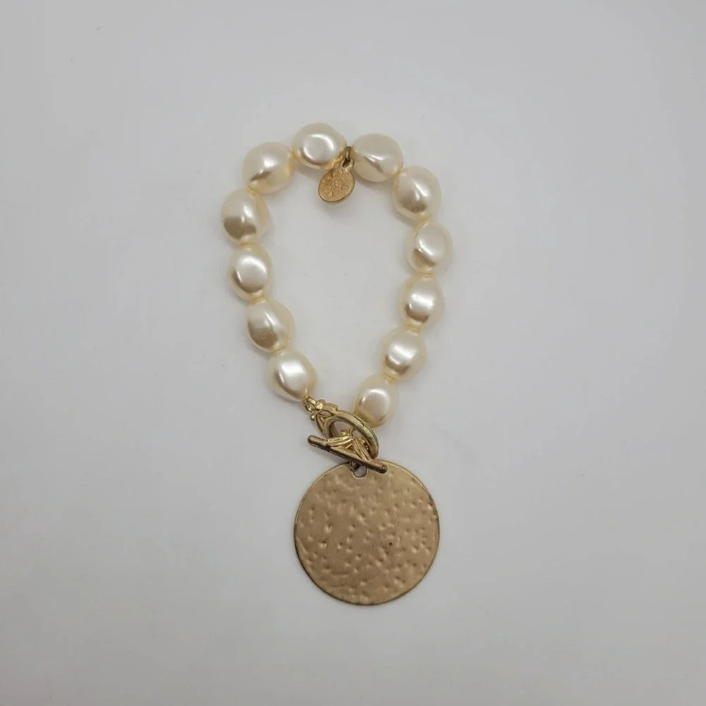 Initial H Pearl Toggle Stretch Bracelet Gold Tone Hammered Coin Medallion